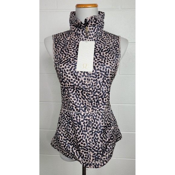 lululemon athletica Jackets & Blazers - NWT Lululemon Pack-It Vest Ace Spot Grain Black Leopard W4H46S Sz‎ 4